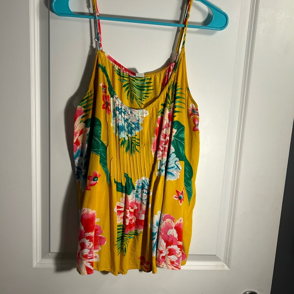 Old navy tank top